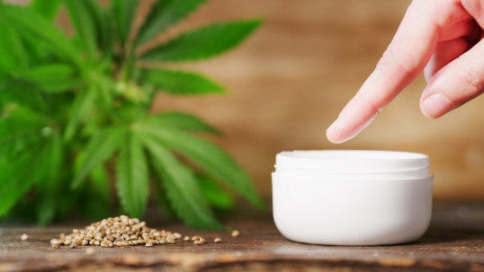 The Best CBD Containers & Jars for Product Packaging